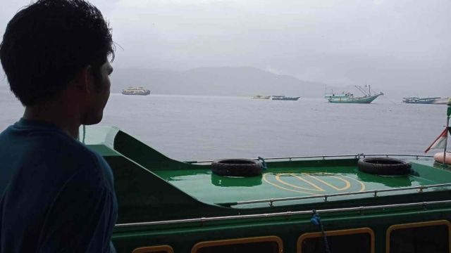 Faisal Din, motoris speed boat rute Ternate - Sofifi di Pelabuhan Semut, Kelurahan Mangga Dua, Kota Ternate, Maluku Utara. (Foto: Rizal Syam/cermat)