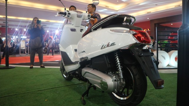 Harga Resmi Kymco Like 150i Cicilan Rp 600 Ribuan Kumparancom