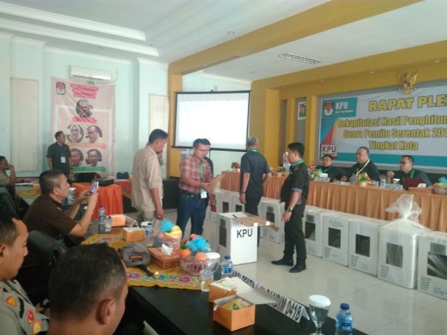 Rapat pleno penghitungan suara presiden di KPU Palembang (Urban Id)