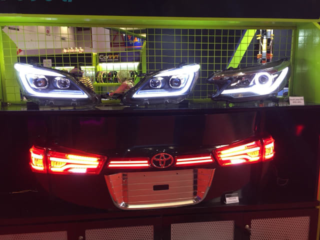 Berburu Lampu LED Toyota Avanza di IIMS 2019  (54484)