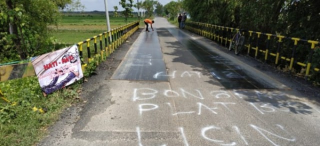 Katar Gayam Minta Jembatan Menuju Proyek JTB Segera Diperbaiki