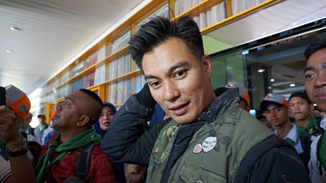 Baim Wong di Kemendikbud. Foto: Regina Kunthi Rosary/kumparan