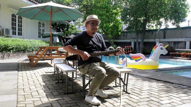 Yovie & Nuno, kantor kumparan, Muchamad Ahadiyat, gitaris Yovie & Nuno