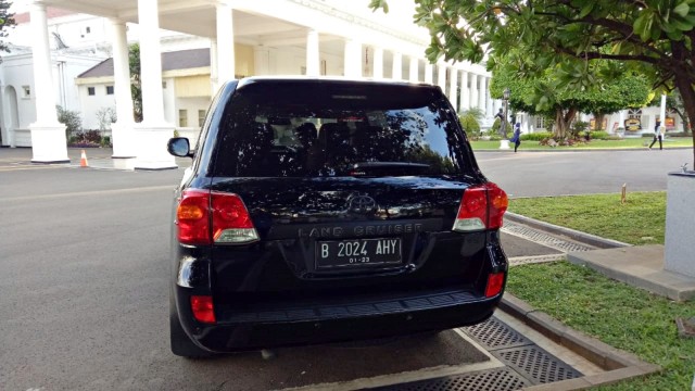 Mobil yang ditumpangi AHY dengan nomor polisi B 2024 AHY. Foto: Fachrian Saleh/kumparan