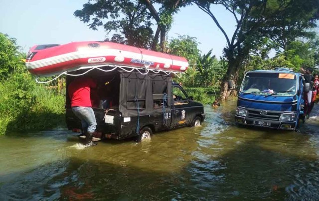 Banjir di Surabaya barat