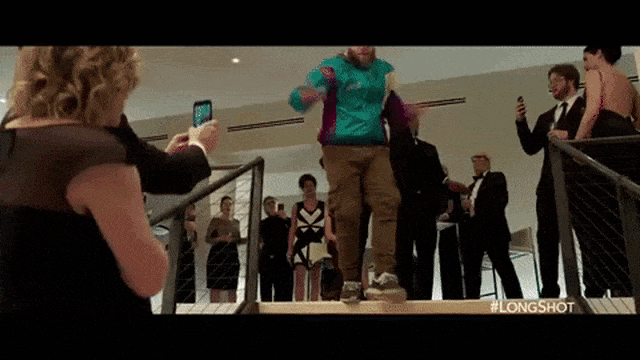 Adegan di Film 'Long Shot'