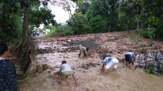 Lokasi banjir bandang yang terjadi di Kabupaten Samosir. Foto: Dok. Istimewa
