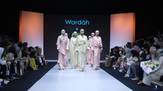 Kolaborasi Wardah dengan empat desainer lokal di MUFFEST 2019. Foto: dok. Wardah