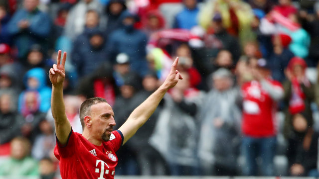 Franck Ribery mengakhiri kariernya bersama Bayern di akhir musim ini. Foto: REUTERS/Michael Dalder