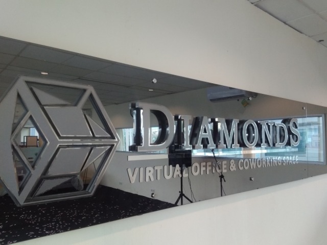 Diamonds Grup membuka fasilitas virtual office dan coworking space di gedung Pelni Pontianak. Foto: Lydia Salsabila