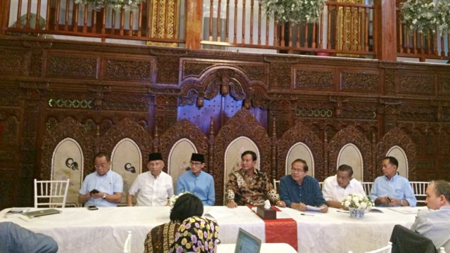 Pertemuan Prabowo-Sandi dengan media asing. Foto: Dok. Istimewa