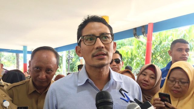 Sandiaga Uno saat Pelatihan Oke Oce di RPTRA Mutiara Sumur Batu, Jakarta Pusat. Foto: Ferry Fadhlurrahman/kumparan