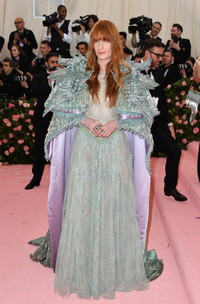 20 Busana Spektakuler yang Sukses Curi Perhatian di Met Gala 2019 (96811)
