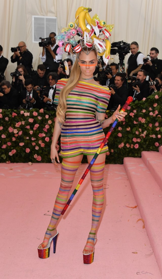 20 Busana Spektakuler yang Sukses Curi Perhatian di Met Gala 2019 (96809)