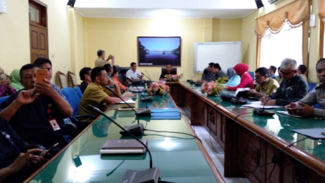 Rapat Koordinasi, persiapan pelaksanaan Pekan Olahraga Provinsi (Porprov) Jawa Timur Tahun 2019 di Kabupaten Bojonegoro, bertempat di ruang pertemuan Batik Madrim Pemkab Bojonegoro. Selasa (07/05/2019),