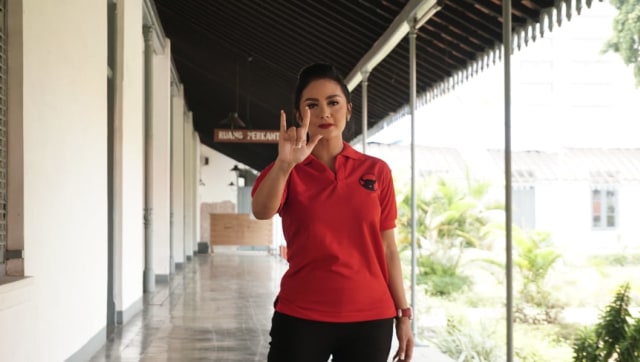 LIPSUS, Krisdayanti