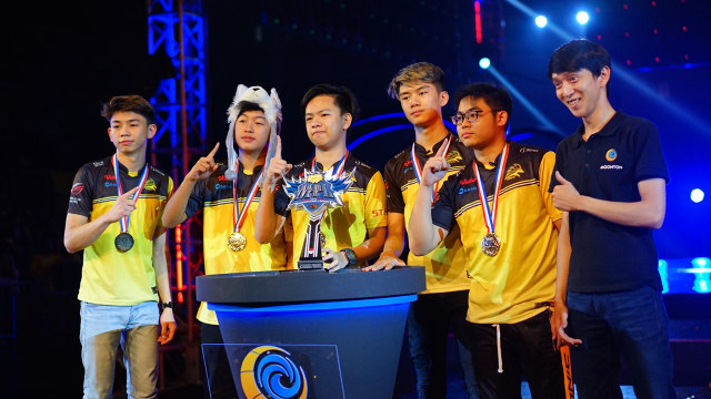 Tim Mobile Legends ONIC Esports