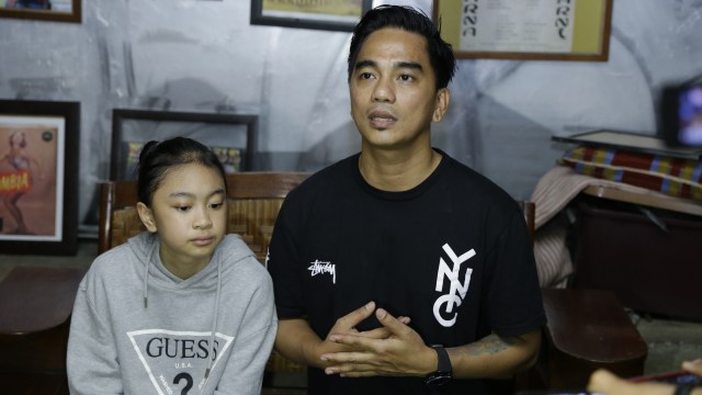 Enda Ungu dan Zara Leola