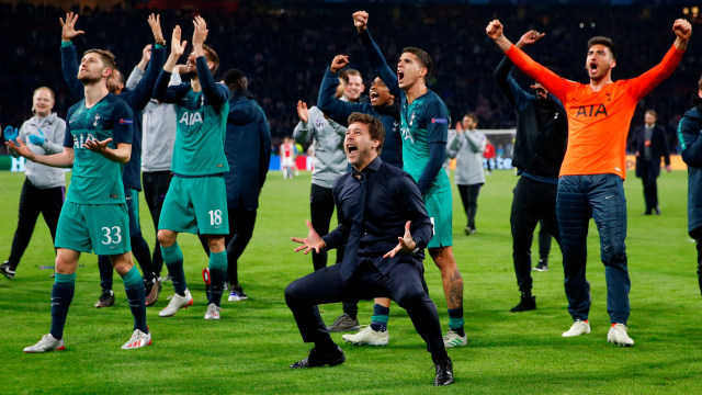 Ekspresi kegembiraan Mauricio Pochettino di akhir semifinal Liga Champions 2018/19. Foto: Reuters/Matthew Childs