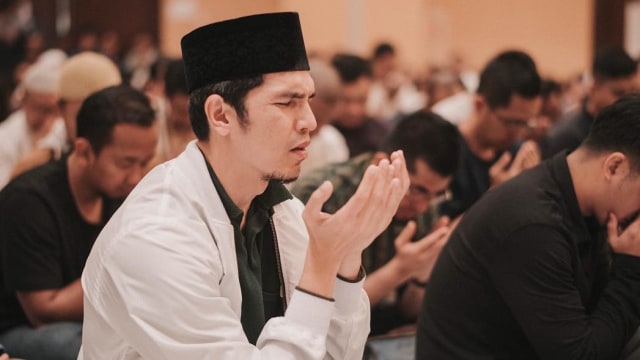 Melihat Perjalanan Hijrah Adrian Maulana dan Jody 'Super Bejo' (7174)