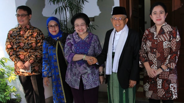 Ma'ruf Amin bertemu dengan Megawati Soekarnoputri di jalan Teuku Umar, Jakarta, Kamis (9/5/2019). Foto: Irfan Adi Saputra/kumparan
