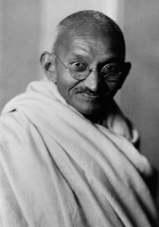 Mahatma Gandhi (NOT COVER)