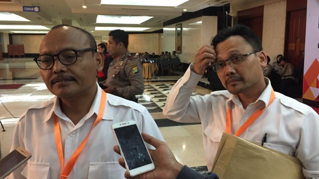 Wakil Ketua DPD Gerindra DKI Jakarta Syarif (kiri). Foto: Darin Atiandina/kumparan