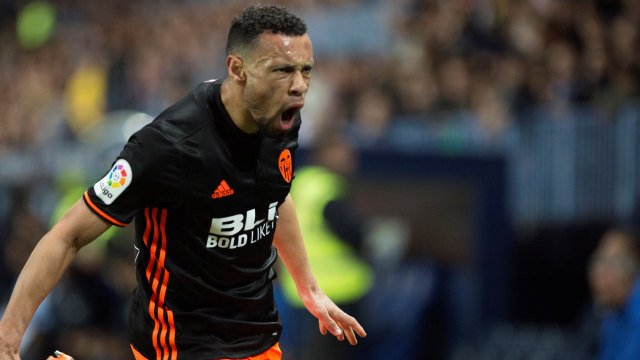 Valencia Obral Pemain: Dani Parejo dan Coquelin Dilego ke Villarreal €13 Juta (24607)