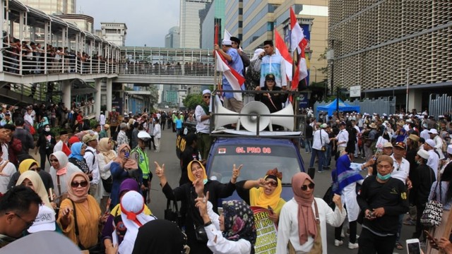 Massa Aksi di depan gedung Bawaslu