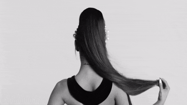 Ariana Grande sebagai wajah baru Givenchy Foto: Instagram @givenchyofficial