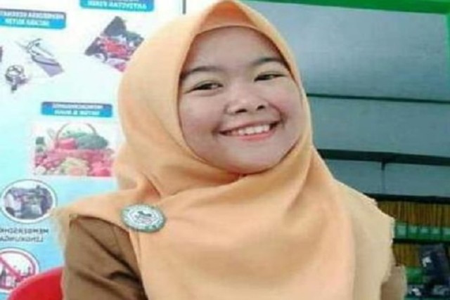 Anggota KPPS yang meninggal muntah darah, Neneng Kharisma (22),  (ist)