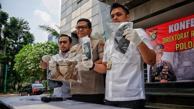 Konpers kasus video pengancaman pembunuhan Presiden Joko Widodo, Polda Metro Jaya.