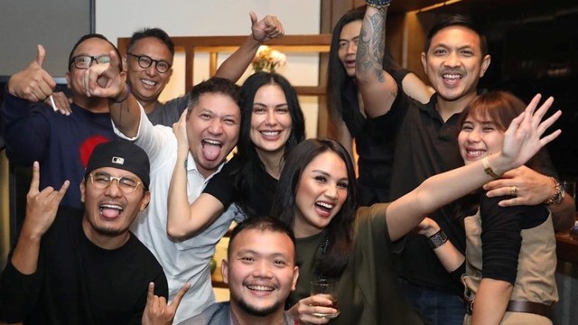Foto: Kedekatan Gading Marten dan Sophia Latjuba (174986)