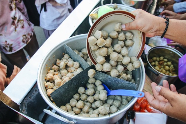 Gambar Bakso Tusuk – Pulp