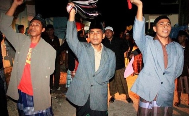Tradisi Hadrat di Malam Ramadan ala Warga Morella, Maluku Tengah (25255)