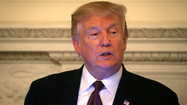 Presiden Donald Trump adakan buka puasa bersama di Gedung Putih, Washington, Senin, (13/5/2019). Foto: REUTERS/Leah Millis