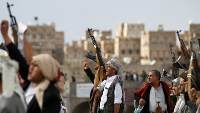 Militan Houthi di Yaman Foto: Reuters/Mohamed al-Sayaghi