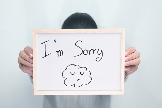com-Berani untuk meminta maaf. Foto: Shutterstock