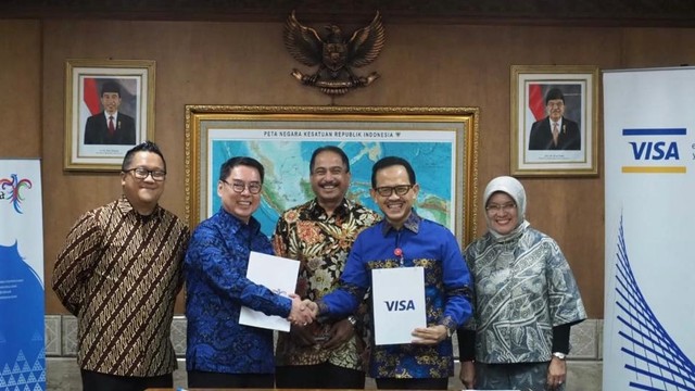 Penandatanganan MoU bersama Visa di Gd. Sapta Pesona, Kemenpar Foto: Dok: Kementerian Pariwisata