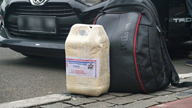 Mobil WNA, Kecelakaan, Jalan Jenderal Sudirman