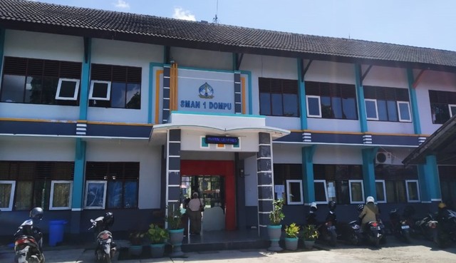 SMA Negeri 1 Dompu. Foto: Ilyas Yasin/Info Dompu
