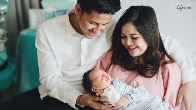 Tasya Kamila dan Randi Bachtiar dikaruniai anak laki-laki. Foto: Instagram @randibachtiar