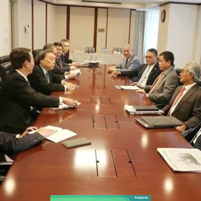 Pertemuan Menteri ESDM Ignasius Jonan dengan CEO Inpex Takayuki Ueda di Jepang. Foto: Dok. SKK Migas