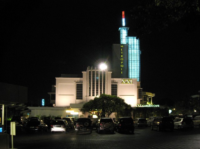 Bioskop Metropole, Jakarta Foto: Wikimedia Commons