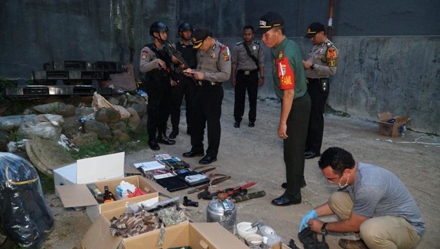 Polisi tangkap anggota ISIS di Cibinong, Bogor. Foto: Dok. Polres Bogor