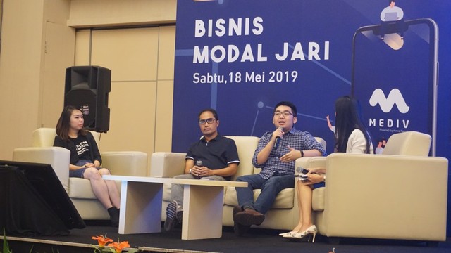 com-Roadshow Mediv Bandung, talkshow "Bisnis Modal Jari"