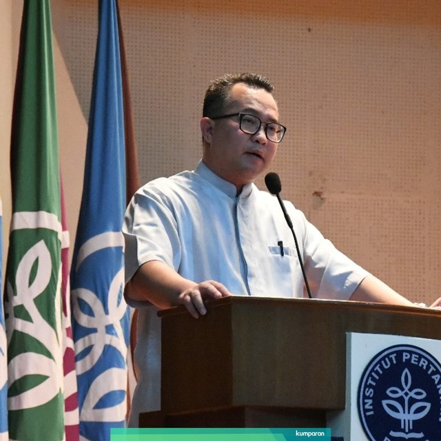 Rektor IPB, Arif Satria di acara Kongres Kebangkitan Mahasiswa Indonesia di Kampus IPB, Sabtu (18/5). Foto: Dok. Istimewa