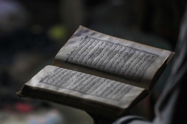 Mendaras Alquran ala Seniman Komunitas Kanot Bu (4).JPG