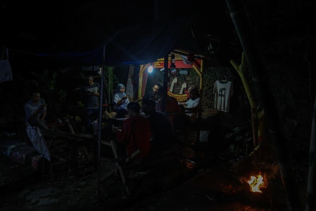 Mendaras Alquran ala Seniman Komunitas Kanot Bu (1).jpg