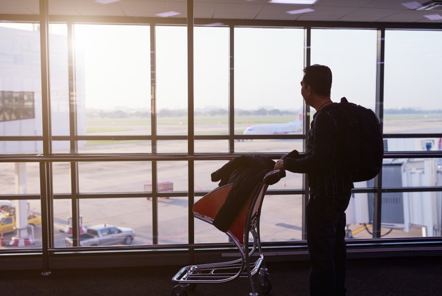 com-Ilustrasi bandara Foto: Shutterstock